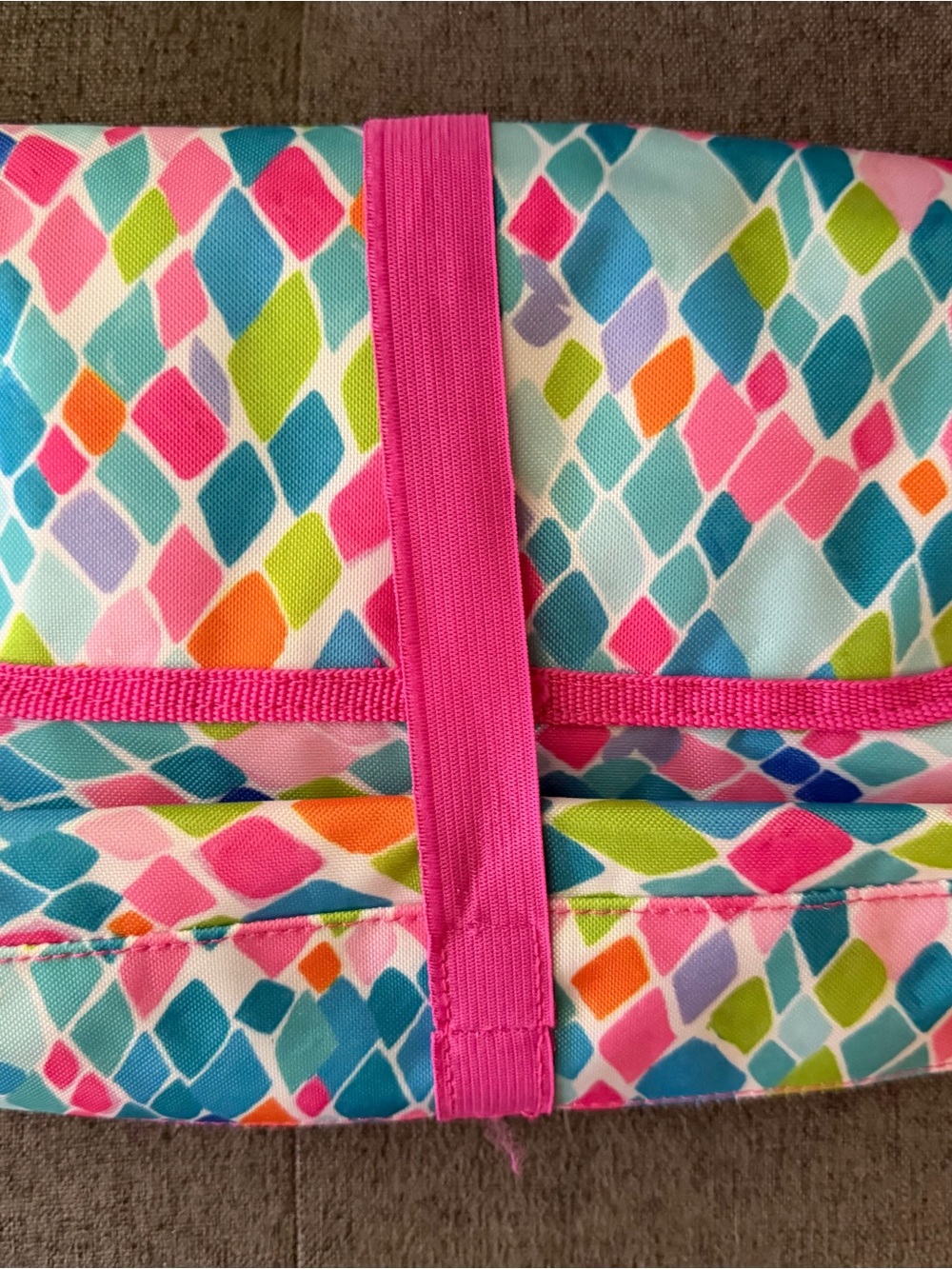 Colorful Diamond Print Travel Pouch - Pink Accent